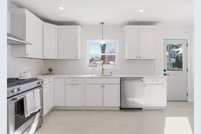 47 Hale St, Leominster, MA 01453 - Photo 11