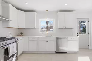 47 Hale St, Leominster, MA 01453 - Photo 11