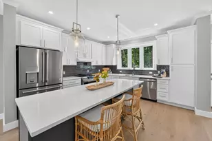 65 Cypress St, Falmouth, MA 02536 - Photo 3