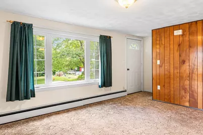 90 Towtaid St, Leicester, MA 01611 - Photo 13