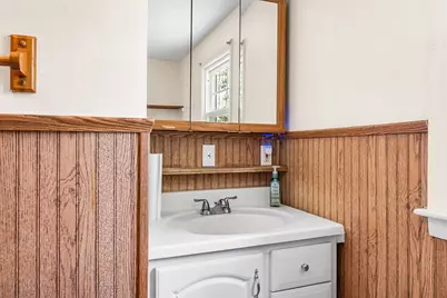 90 Towtaid St, Leicester, MA 01611 - Photo 15