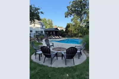 98 Sherwood Lane, Raynham, MA 02767 - Photo 3