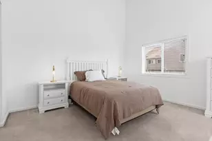 30 Cavendish Cir, Salem, MA 01970 - Photo 19