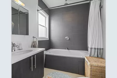 49 Putnam St #1, Somerville, MA 02143 - Photo 15