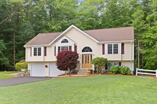 33 Alger Way, Stoughton, MA 02072 - Photo 1