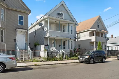 95 Myrtle St, Lawrence, MA 01841 - Photo 3