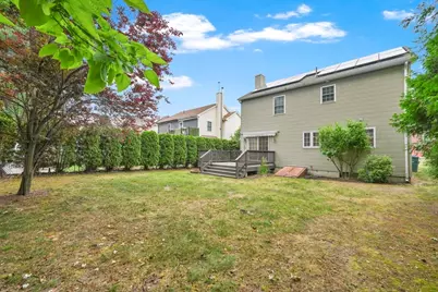 188 Wollaston St, Springfield, MA 01119 - Photo 35
