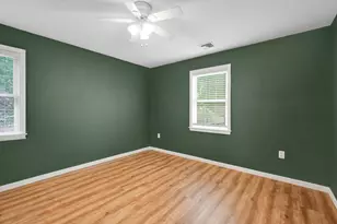 188 Wollaston St, Springfield, MA 01119 - Photo 27