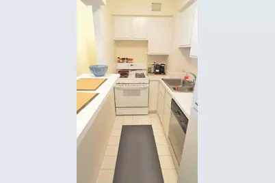 27 Bowdoin St #2A, Boston, MA 02114 - Photo 7