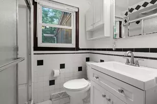 9 Laurel Ln, Bellingham, MA 02019 - Photo 21