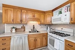 5 Summer Ln, Framingham, MA 01701 - Photo 11
