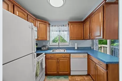 650 Robbins Ave #39, Dracut, MA 01826 - Photo 11