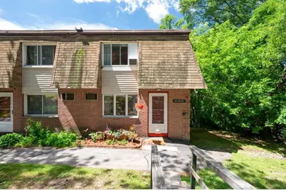 650 Robbins Ave #39, Dracut, MA 01826 - Photo 1