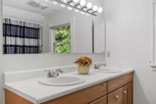 132 Cottage St, Concord, MA 01742 - Photo 19