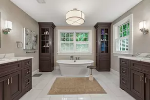 14 Bristol Rd, Wellesley, MA 02481 - Photo 23