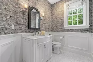 14 Bristol Rd, Wellesley, MA 02481 - Photo 17