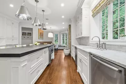 14 Bristol Road, Wellesley, MA 02481 - Photo 11
