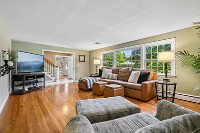 6 Briarwood Dr, Danvers, MA 01923 - Photo 9