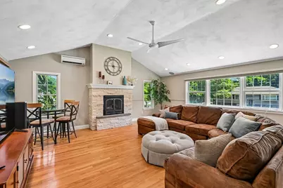 6 Briarwood Dr, Danvers, MA 01923 - Photo 11