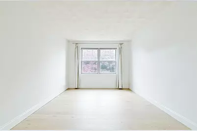 65 Centre St #12, Lynn, MA 01905 - Photo 11