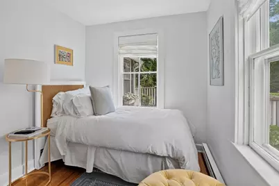 27 Laurel Avenue, Oak Bluffs, MA 02557 - Photo 19
