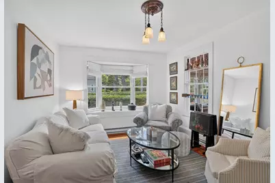 27 Laurel Avenue, Oak Bluffs, MA 02557 - Photo 7