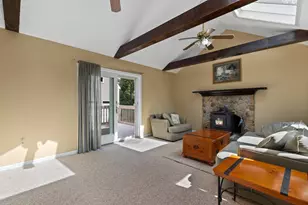 48 Livingston Dr, Plymouth, MA 02360 - Photo 5