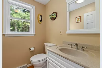 48 Livingston Dr, Plymouth, MA 02360 - Photo 15