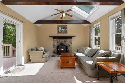 48 Livingston Dr, Plymouth, MA 02360 - Photo 3