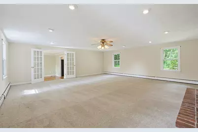 16 Blacksmith Rd, Cumberland, RI 02864 - Photo 5