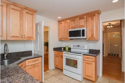 24 Bellevue Road, Stoneham, MA 02180 - Photo 11