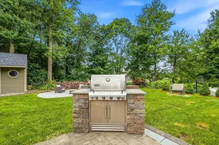 61 Beverly Hill Dr, Shrewsbury, MA 01545 - Photo 23