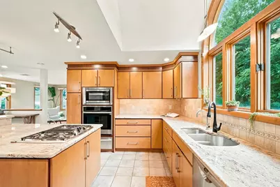61 Beverly Hill Dr, Shrewsbury, MA 01545 - Photo 15