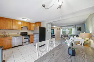 6 George St, Plainville, MA 02762 - Photo 11