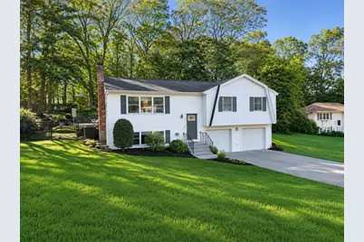 10 Kosmas St, Marlborough, MA 01752 - Photo 1
