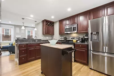 34 Clark St #5, Boston, MA 02109 - Photo 3