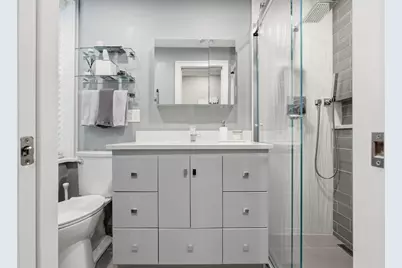 34 Clark St #5, Boston, MA 02109 - Photo 17