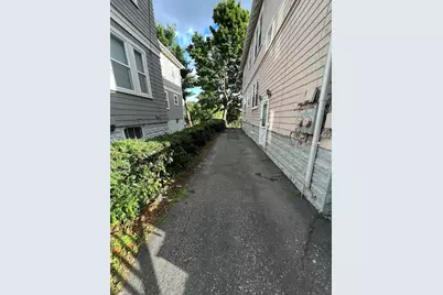 102-104 Varnum St #1, Arlington, MA 02474 - Photo 13