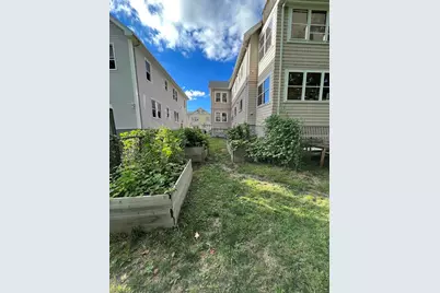 102-104 Varnum St #1, Arlington, MA 02474 - Photo 15