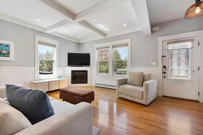 129 Washington St #129, Winchester, MA 01890 - Photo 1