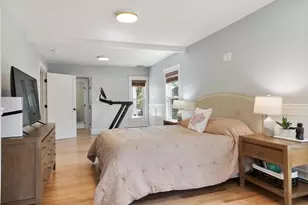 129 Washington St, Winchester, MA 01890 - Photo 17