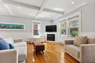 129 Washington St, Winchester, MA 01890 - Photo 3