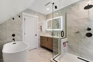 129 Washington St, Winchester, MA 01890 - Photo 19