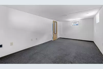 28 N Mountain Ave, Melrose, MA 02176 - Photo 29