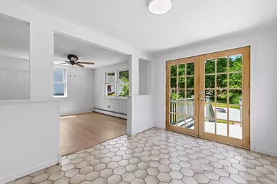 28 N Mountain Ave, Melrose, MA 02176 - Photo 13