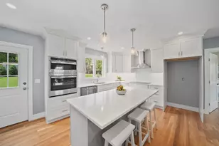 40 Signal Hill Rd, Marshfield, MA 02050 - Photo 1