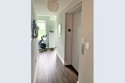408 East 8th St. #3A, Boston, MA 02127 - Photo 5