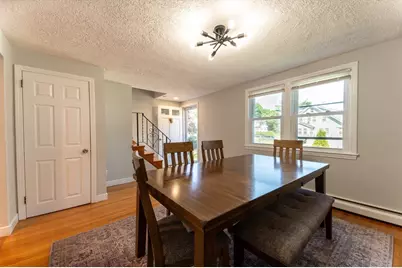 37 Maple Ave, Woburn, MA 01801 - Photo 21