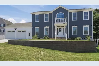 112 Pineland Avenue, Worcester, MA 01604 - Photo 1
