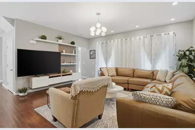 112 Pineland Avenue, Worcester, MA 01604 - Photo 5